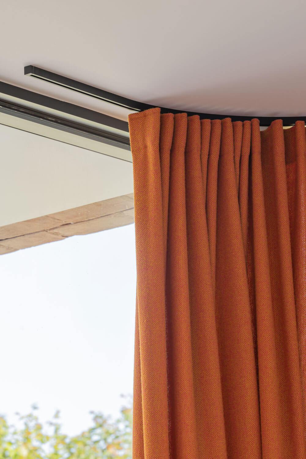 tende® raamdecoratie, zwarte rails speels